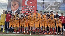 Burhaniye Belediyespor Futbol Altyapı Takımları, 'Geleneksel Sömestr Cup' Turnuvası’na Katıldı - haberi
