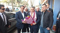 Vali Yazıcı, Bandırma'ya 1.Lig'de takım yakışır - haberi