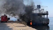 Altınoluk’ta tur teknesi yandı / 15.07.2021 PERŞEMBE