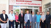 AK PARTİ BALIKESİR MİLLETVEKİLİ İSMAİL OK, EDREMİT İLÇE MİLLİ EĞİTİM MÜDÜRLÜĞÜNÜ ZİYARET ETTİ