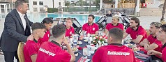 AK PARTİ'DEN BALIKESİRSPOR'A 1.000 FORMA DESTEĞİ!