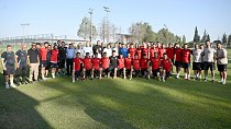 AKIN’DAN BALIKESİR SPOR’A SEZON ÖNCESİ MORAL ZİYARETİ
