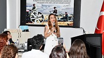 ANADOLU ÖLMEZ ÇİÇEKLERİNİN KOZMESOTİK POTANSİYELİ BAÇEM’DE KONUŞULDU