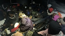 Ayvalık açıklarında 37 Düzensiz Göçmen kurtarıldı - haberi