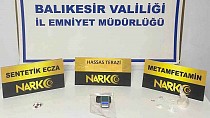 AYVALIK NARKOTİK ŞUBE, UYUŞTURUCUYLA AMANSIZ MÜCADELESİNİ SÜRDÜRÜYOR! - haberi