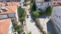 AYVALIK'TA AYNI ANDA ALTI NOKTADA YOL YAPIM ÇALIŞMASI