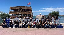 AYVALIK’IN ENDÜSTRİYEL MİRASI ÖĞRENCİLERİN ESKİZLERİYLE YENİDEN KEŞFEDİLDİ - haberi