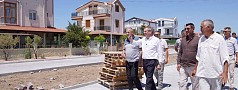 AYVALIK’TA YOL SEFERBERLİĞİ SÜRÜYOR