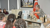 BAÇEM’DE EKŞİ MAYALI EKMEK YAPIMI ATÖLYESİ’NE YOĞUN