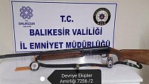 BALIKESİR EMNİYETİ ASAYİŞ UYGULAMALARINDA 22 ARANAN ŞAHIS YAKALADI