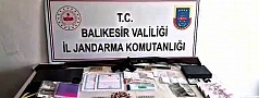 BALIKESİR İL JANDARMA KOMUTANLIĞI’NDAN EŞ ZAMANLI OPERASYON!