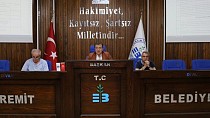 BAŞKAN ARSLAN BİRİM MÜDÜRLERİ VE BÖLGE SORUMLULARIYLA BİRARAYA GELDİ