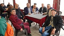 BAŞKAN ERGİN, ALTINOVA’DA ESNAF VE VATANDAŞLA BİR ARAYA GELDİ