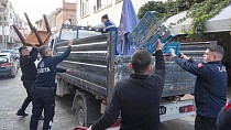 ‘BURHANİYE’DE YOL VE KALDIRIM İŞGALİNE GEÇİT YOK’
