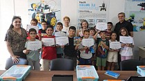 BURSEM’DE ROBOTİK KODLAMA EĞİTİMİNİ TAMAMLAYAN ÖĞRENCİLERE SERTİFİKALARI VERİLDİ
