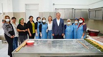 AYVALIK’TA MARİFETLİ ELLERDEN KIŞ HAZIRLIKLARI RAFLARDA… / 22.11.2023 ÇARŞAMBA