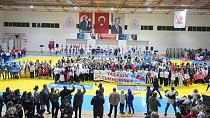 CUMHURİYETİMİZİN 103. YILI BURHANİYE'DE COŞKUYLA KUTLANDI