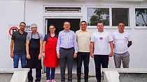 AYVALIK BELEDİYE BAŞKANI MESUT ERGİN’DEN AŞEVİ’NE ÖĞLE YEMEĞİ ZİYARETİ / 27.09.2023 ÇARŞAMBA