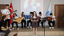Edremit ‘AGM Yıl Sonu’ gösterisi yoğun ilgi gördü  / 22.05.2024 ÇARŞAMBA