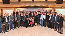 Başkan Yücel Yılmaz, Körfez’de muhtarlarla buluştu / 20.04.2023 PERŞEMBE