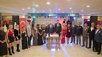 EDREMİT ATATÜRKÇÜ DÜŞÜNCE DERNEĞİ’NDEN 29 EKİM CUMHURİYET BALOSU