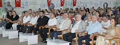 EDREMİT KİTAP FUARI’NDA DÖRDÜNCÜ GÜN DE KÜLTÜR VE SANATLA DOLU GEÇTİ