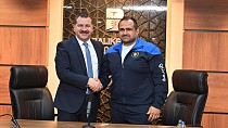 Başpehlivan Mehmet Yeşil Yeşil, Balıkesir Belediyespor Kulübüne transfer oldu / 09.01.2023 PAZARTESİ