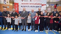 GELECEĞİN TEKNOLOJİLERİ ALTIEYLÜL’DE BULUŞTU! - haberi