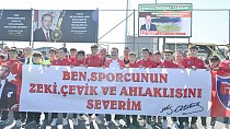 Genç sporcuların gözünden Yücel Yılmaz, Türkiye’de böyle bir belediye başkanı yok - haberi