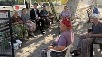 CHP EDREMİT İLÇE BAŞKANI DELİLOĞLU VE YÖNETİM KURULU ÜYELERİ VATANDAŞLARLA BULUŞTU