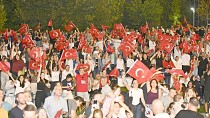 KURTULUŞ COŞKUSU ŞAMPİYONLUK SEVİNCİYLE TAÇLANDI
