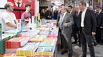 2. BALIKESİR KİTAP FUARI KAPILARINI ZİYARETÇİLERE AÇTI