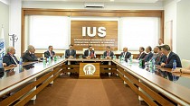 REKTÖR OĞURLU SARAYBOSNA’DAKİ REKTÖRLER TOPLANTISINA KATILDI