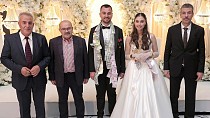 BESOB BAŞKANI RIZA TEKİN’İN KIZI DENİZ TEKİN, KADİR DURSUN İLE EVLENDİ