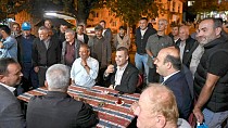 Başkan Akın, sorunları yerinde dinliyor - haberi