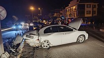 Burhaniye’de trafik kazası, 4 yaralı  - haberi