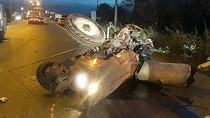 Edremit’te Beton Mikseri ve Traktör çarpıştı, 2 yaralı - haberi
